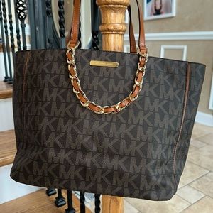 🆕 MICHAEL Michael Kors Harper with dustbag tags attached